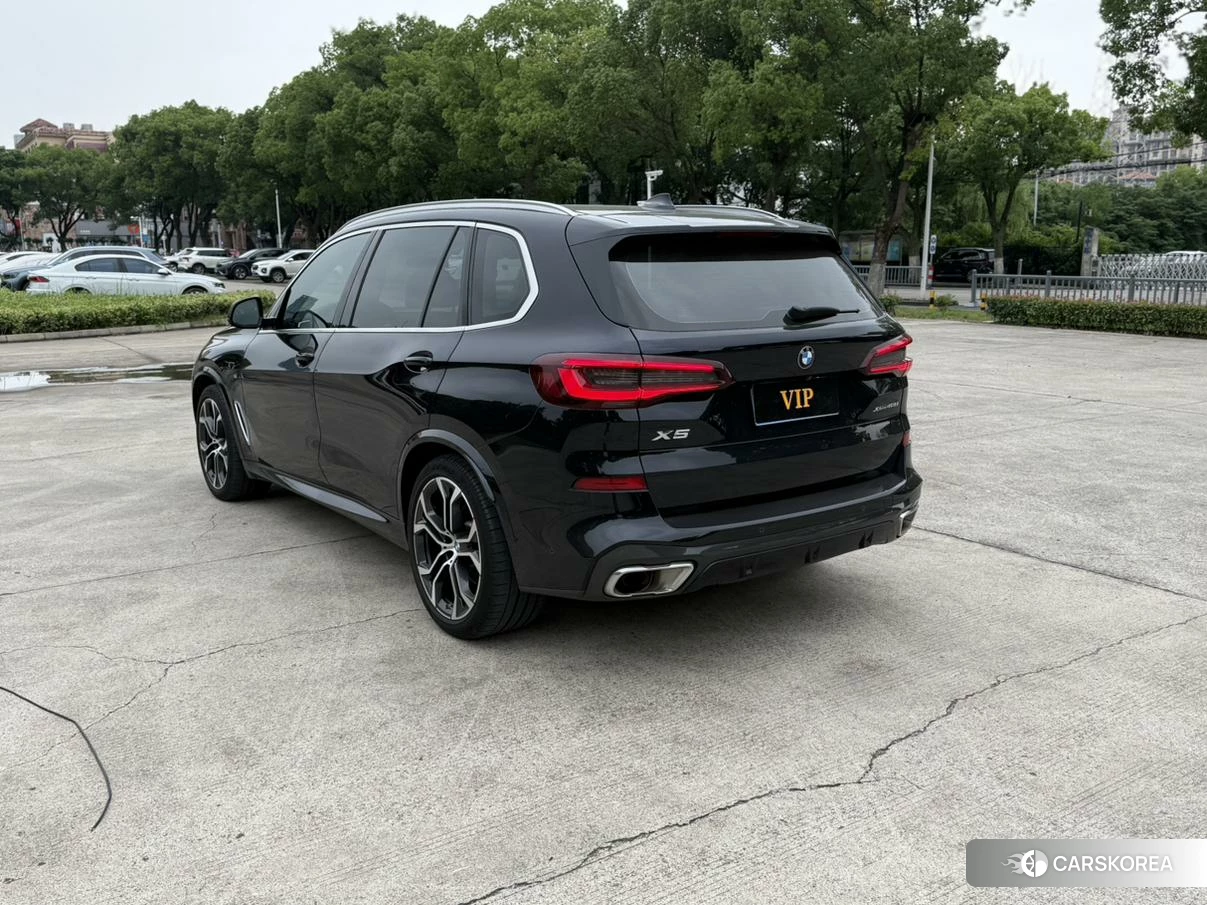 BMW X5 id 4512580 из Китая 9