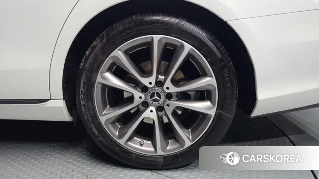 Mercedes-Benz E-Class W213 id 3754445 из Кореи 15