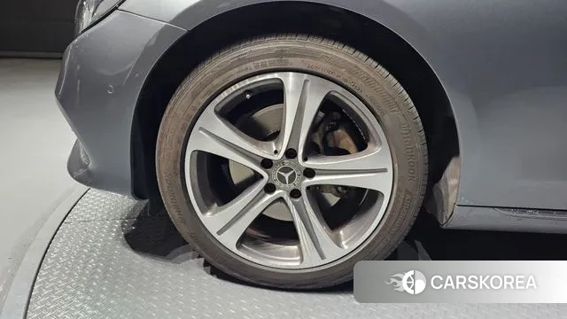 Mercedes-Benz E-Class W213 id 3541283 из Кореи 15