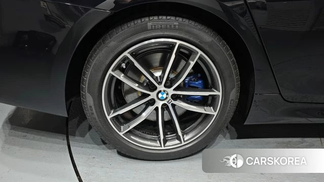BMW 5 Series (G30) id 4608506 из Кореи 19