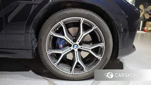 BMW X6 (G06) id 2964279 из Кореи 15