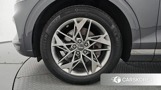 Genesis GV70 id 4250250 из Кореи 31