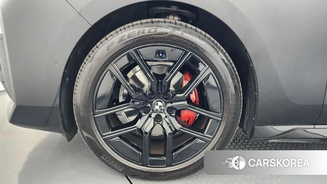 BMW 7 Series (G70) id 3902991 из Кореи 15