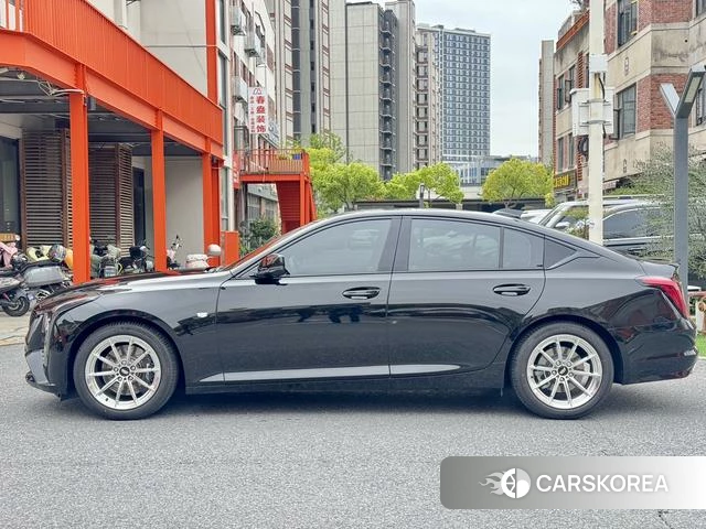 Cadillac CT5 id 4198806 из Китая 30