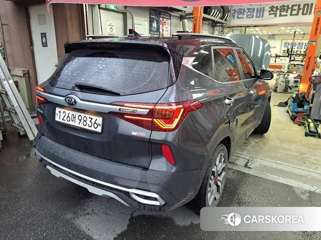 Kia Seltos id 4454904 из Кореи 14
