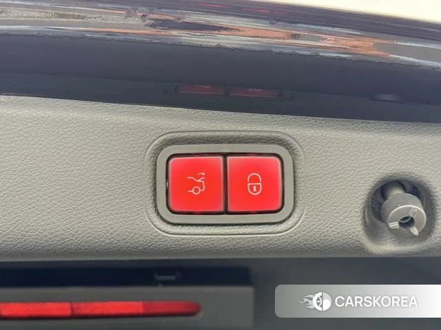 Mercedes-Benz E-class id 4256105 из Китая 14