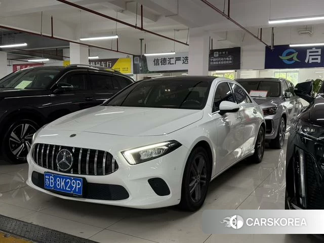 Mercedes-Benz Class A 2019 Белый из Китая, фото 5