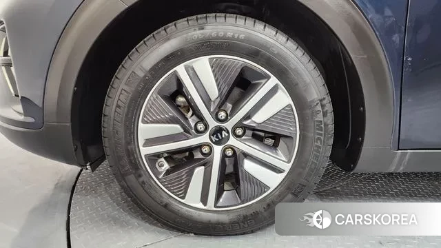 Kia The New Niro id 3722869 из Кореи 15