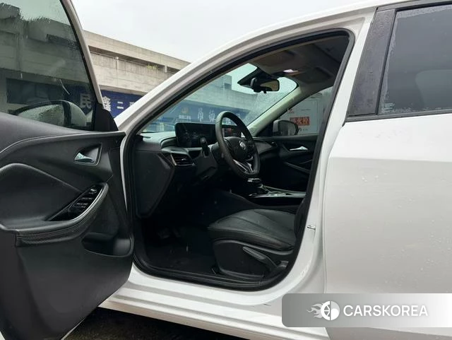 Buick Weilang 2023 Белый из Китая, фото 5