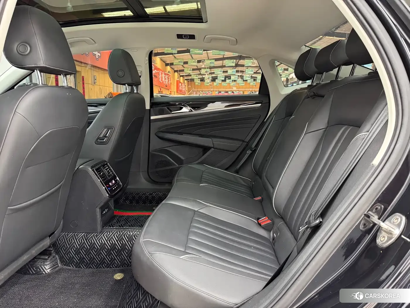 Volkswagen Passat id 4576640 из Китая 10