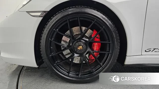 Porsche 911 id 3612689 из Кореи 15