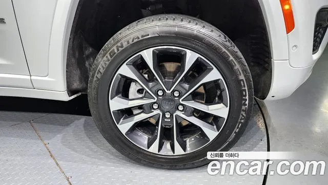 Jeep Grand Cherokee (WL) id 2842692 из Кореи 15