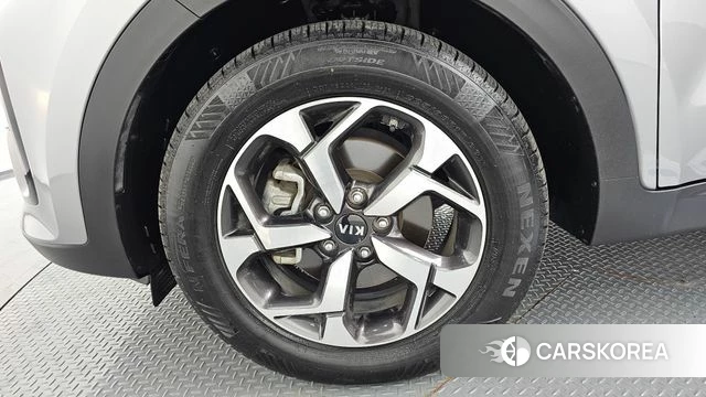 Kia Sportage The Bold id 4345362 из Кореи 25