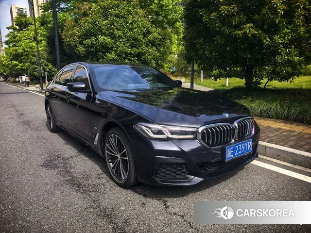 BMW 5 series 2023 Черный из Китая, фото 5