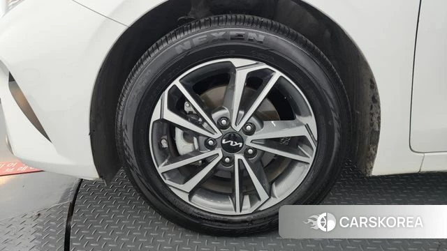 Kia The New K3 2nd generation id 4527946 из Кореи 27
