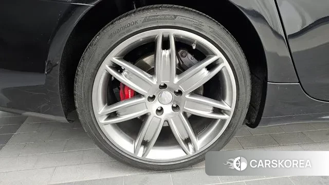 Maserati Quattroporte id 3434102 из Кореи 15