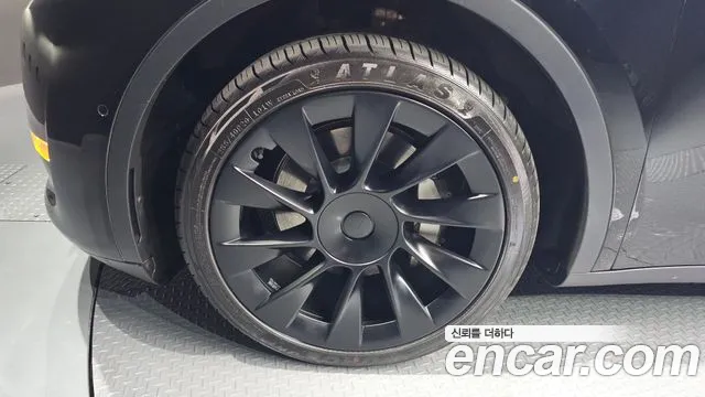 Tesla Model Y id 2687387 из Кореи 15