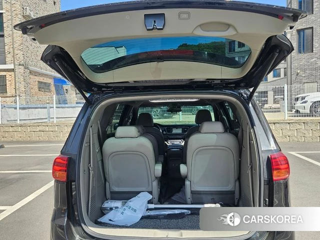 Kia The New Carnival id 4331400 из Кореи 13