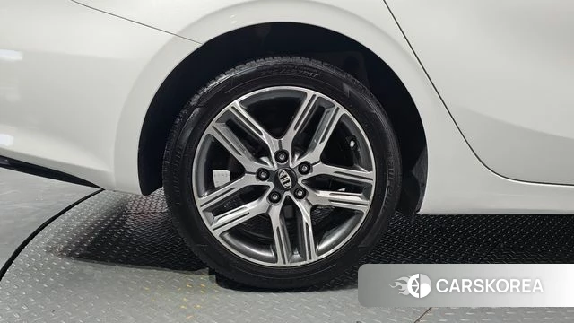 Kia Come New K3 id 4765544 из Кореи 26