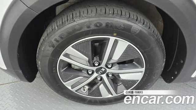 Kia The New Niro id 2797321 из Кореи 15