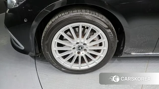 Mercedes-Benz E-Class W213 id 3467834 из Кореи 15