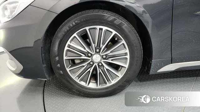 Hyundai Grandeur IG Hybrid id 4390593 из Кореи 15