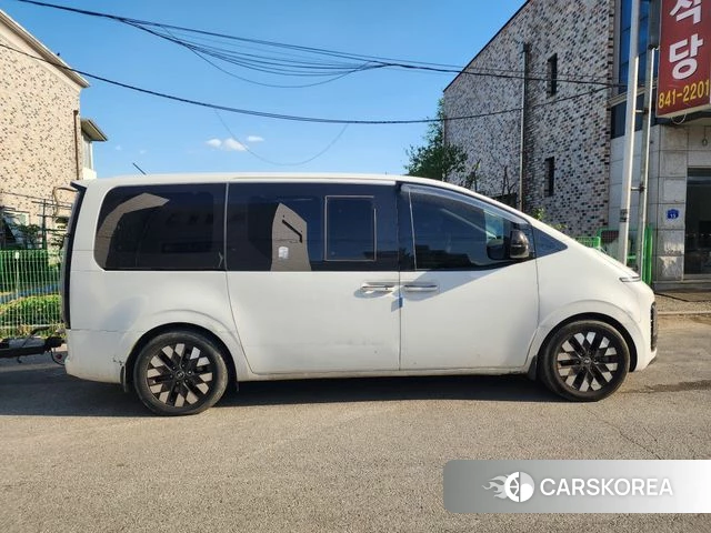 Hyundai Staria id 4298752 из Кореи 11