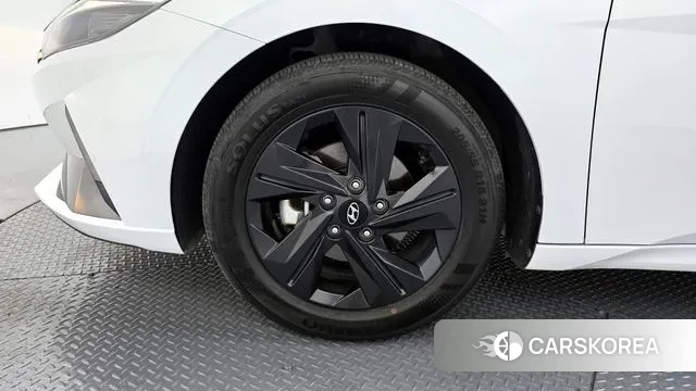 Hyundai Avante (CN7) id 3787460 из Кореи 15