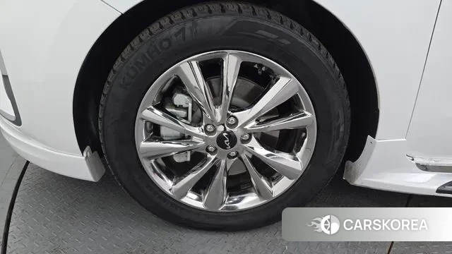 Kia The New Carnival id 3656768 из Кореи 15