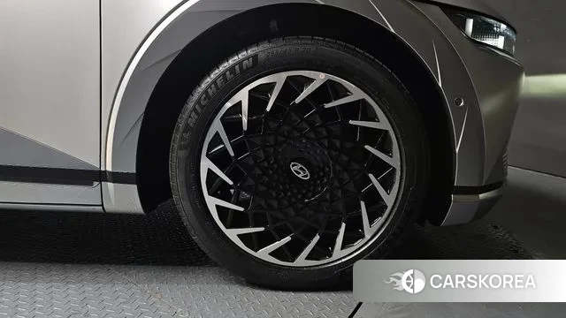 Hyundai Ionic 5 id 3586683 из Кореи 15