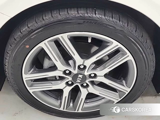Kia Come New K3 id 4620410 из Кореи 15