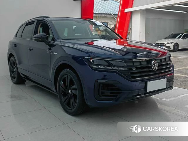 Volkswagen Touareg id 4341562 из Китая 12