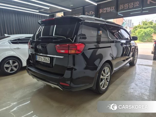 Kia The New Carnival id 4397577 из Кореи 12