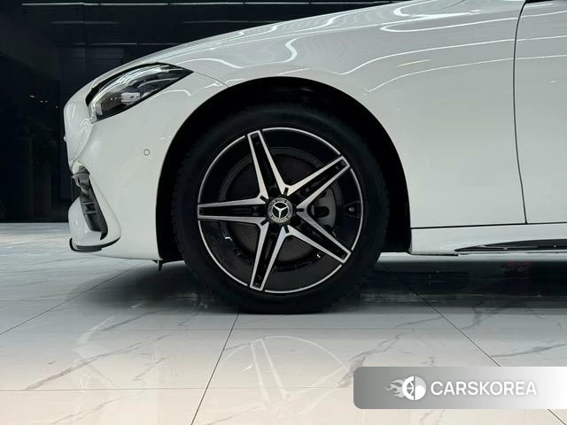 Mercedes-Benz Class C id 4348289 из Китая 12