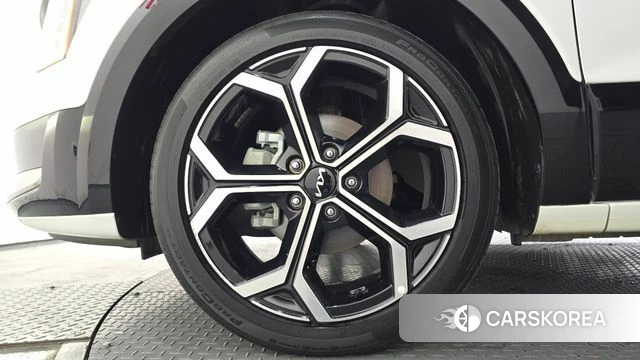 Kia Di Ol Nu Niro id 4671183 из Кореи 25