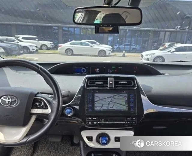 Toyota Prius Prime id 3090711 из Кореи 11