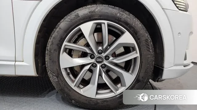 Audi e-Tron id 3519755 из Кореи 15