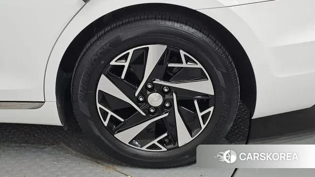 Hyundai The New Grandeur IG Hybrid id 3606363 из Кореи 15