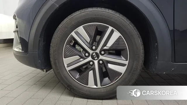 Kia The New Niro id 3307809 из Кореи 15