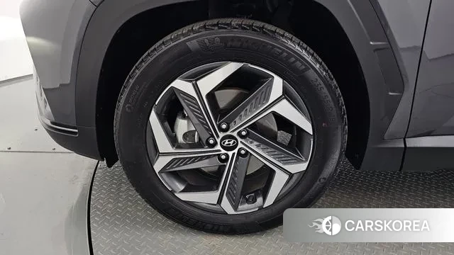 Hyundai Tucson (NX4) id 3498454 из Кореи 15