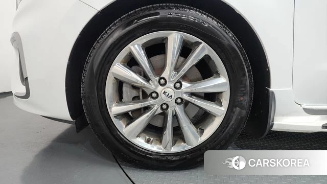 Kia The New Carnival id 4918636 из Кореи 27