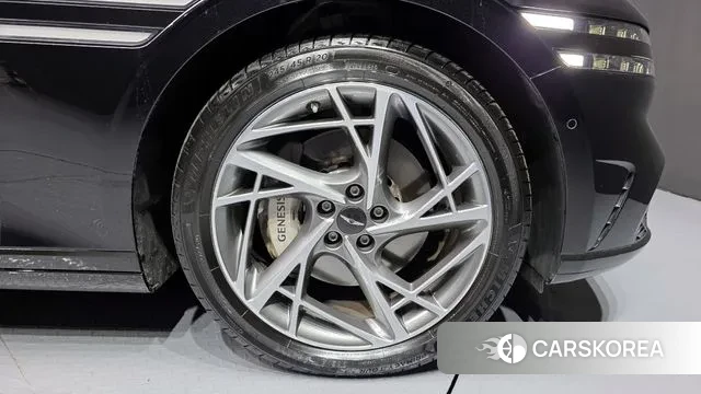 Genesis G90 (RS4) id 3443044 из Кореи 15