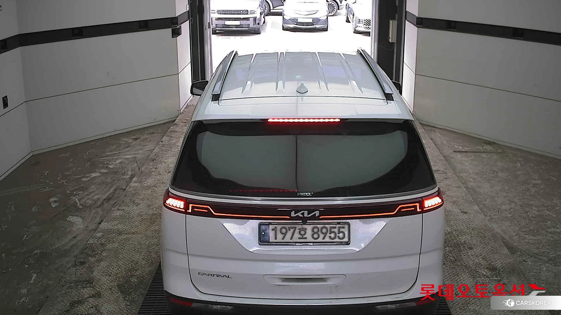 Kia Carnival id 3888384 из Кореи 32