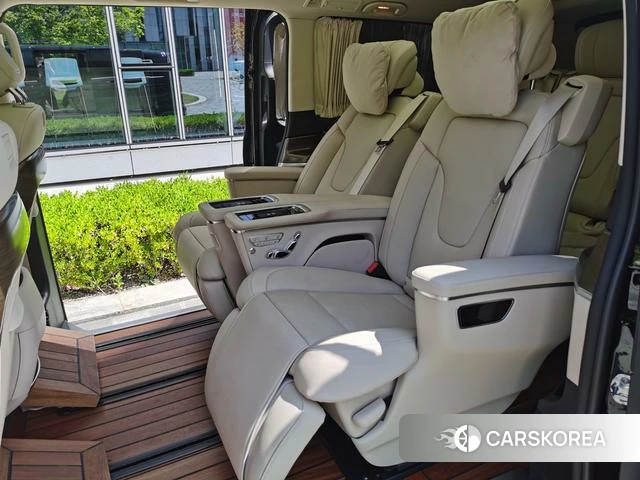 Mercedes-Benz V-class id 4219787 из Китая 17
