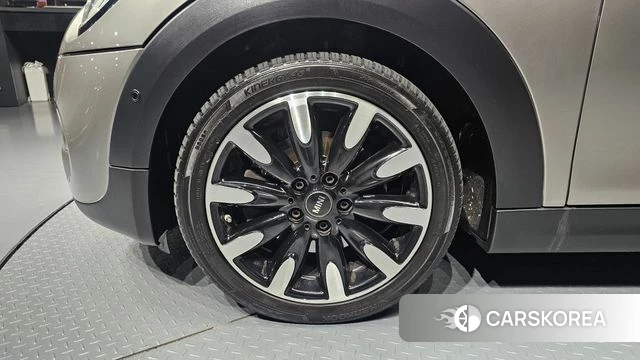 Mini Cooper S Convertible id 4331381 из Кореи 26