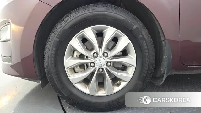 Kia The New Carnival id 4530463 из Кореи 15