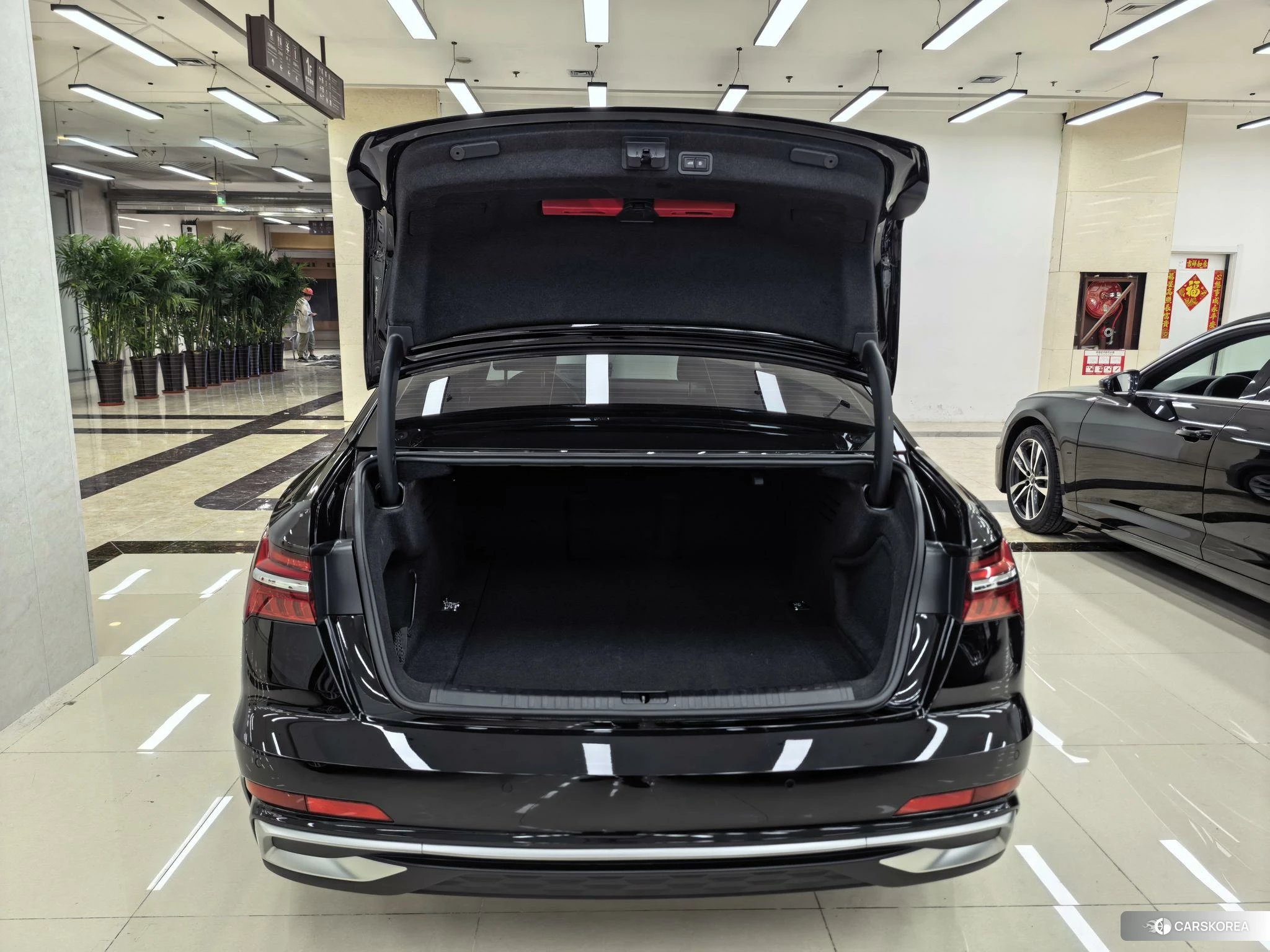 Audi A6L 2023 Черный из Китая, фото 5