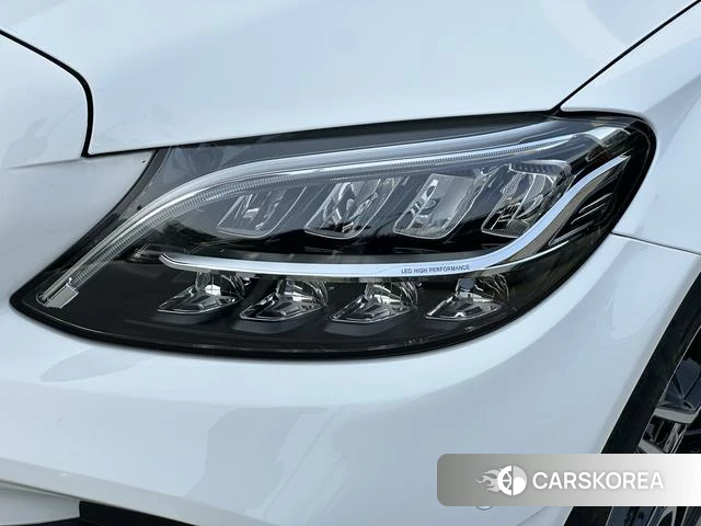 Mercedes-Benz Class C (imported) 2021 Белый из Китая, фото 5