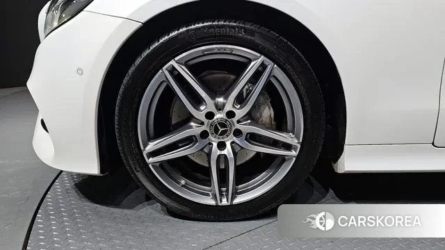 Mercedes-Benz E-Class W213 id 3499658 из Кореи 15