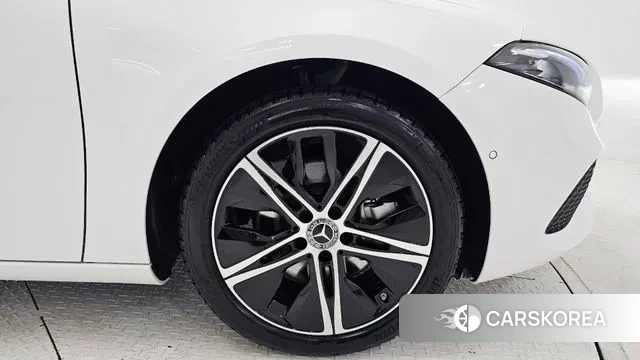 Mercedes-Benz A-Class W177 id 3731633 из Кореи 12